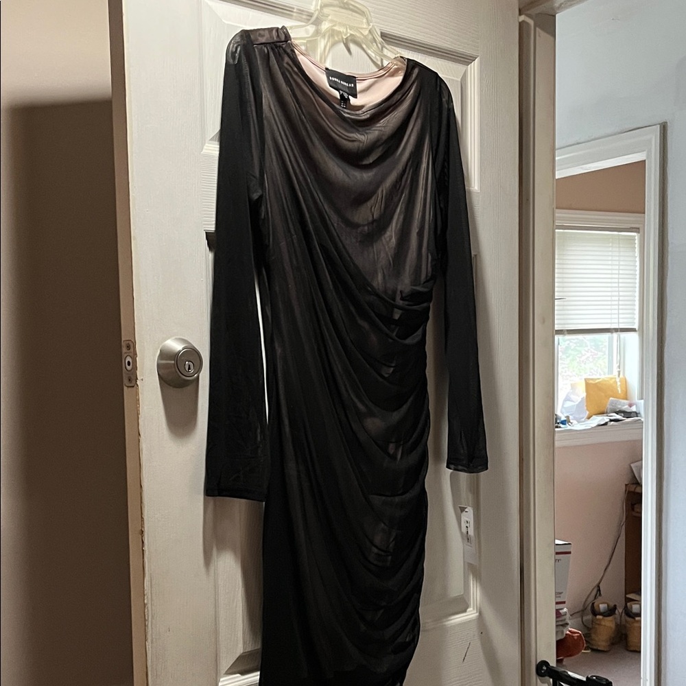 Donna Morgan Black and Pink Long Sleeve Dress